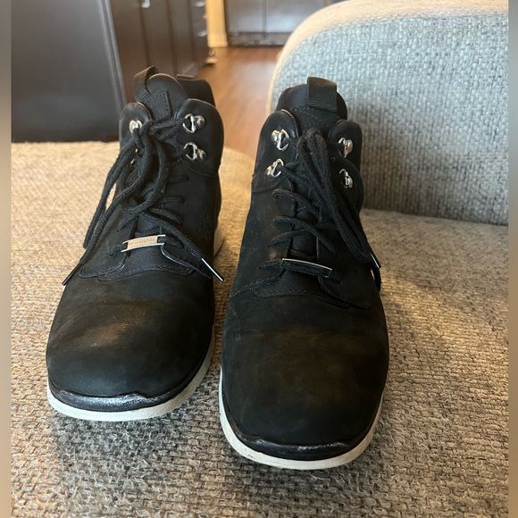 Timberland Chukka Boot - Picture 2 of 8